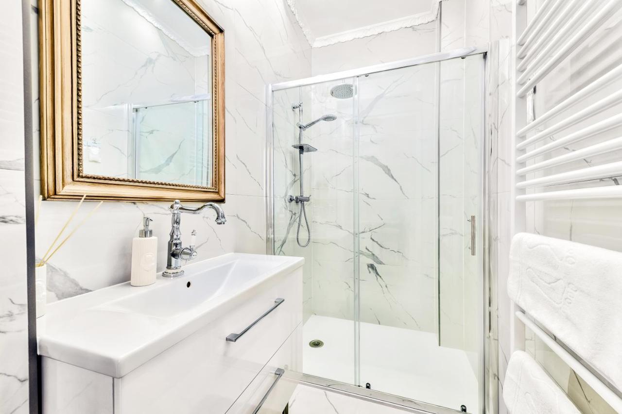 Luxury Class Apartment - 1St Floor, Large Apartment, Downtown, Newly Renovated, Fast Wifi, 4X Air Conditioning ザグレブ エクステリア 写真