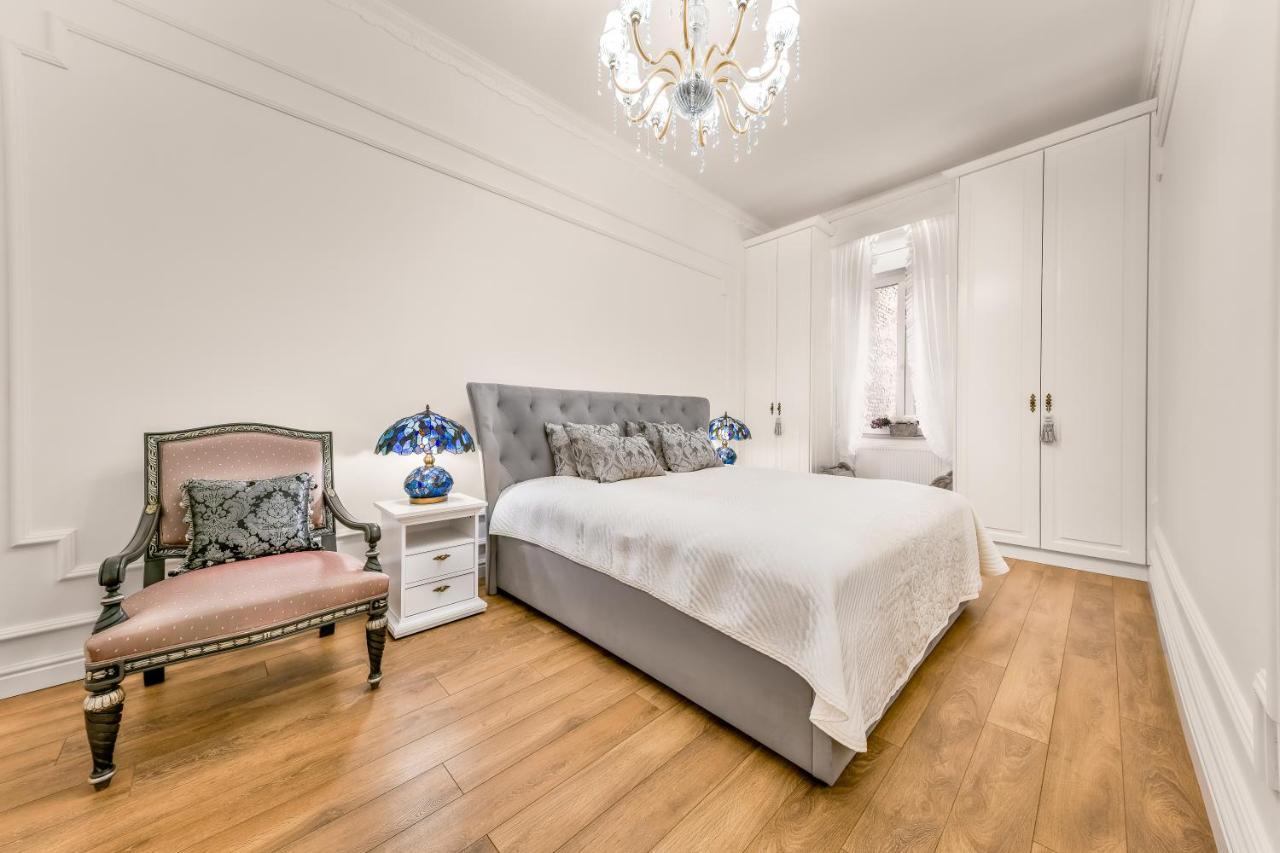 Luxury Class Apartment - 1St Floor, Large Apartment, Downtown, Newly Renovated, Fast Wifi, 4X Air Conditioning ザグレブ エクステリア 写真